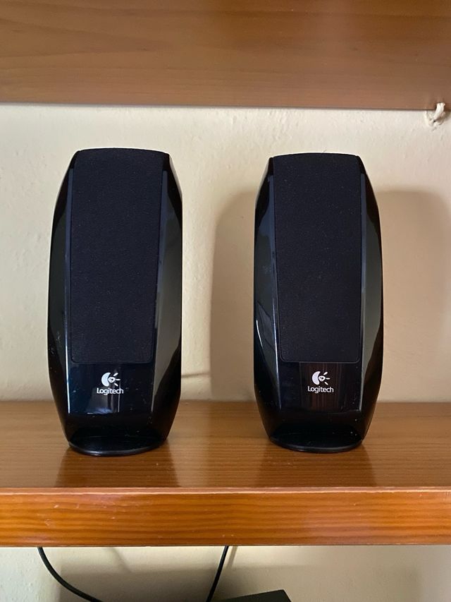 Altavoces Logitech S-220 2.1 Negro