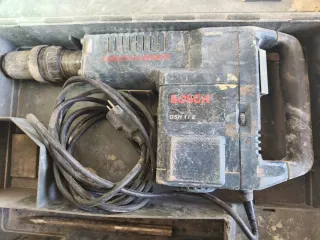 Martillo Bosch GSH 11 E