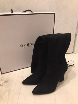 Stivali Guess n.37 scamosciati neri con tacco