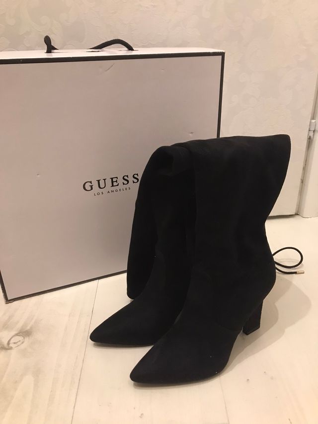 Stivali Guess n.37 scamosciati neri con tacco