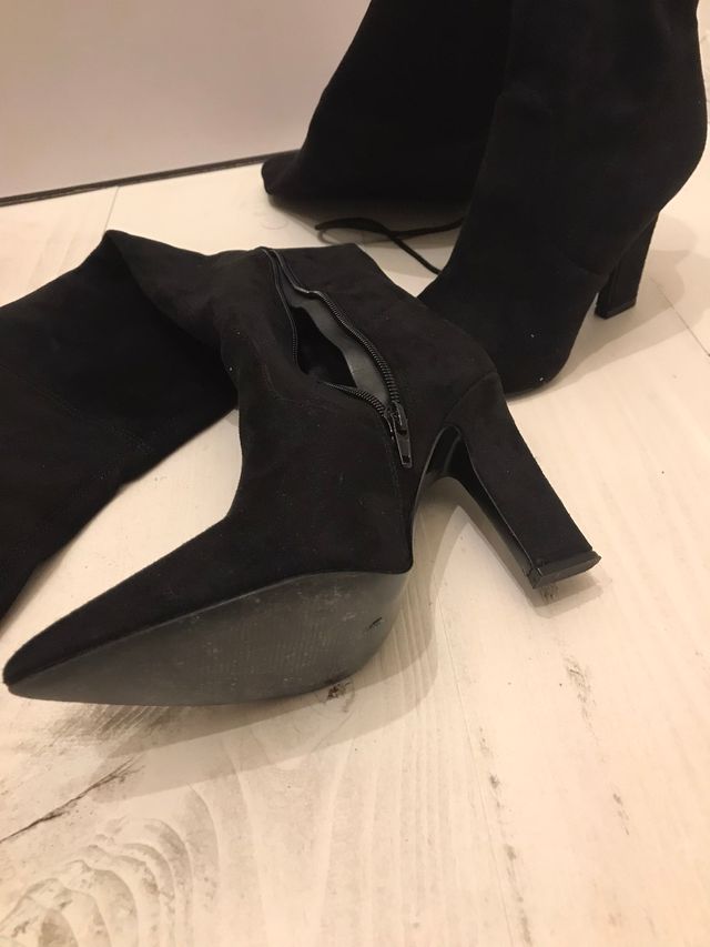 Stivali Guess n.37 scamosciati neri con tacco