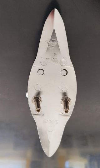 Anagrama Capó 2CV Caballos Cromados