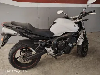 Yamaha FZ6 S2