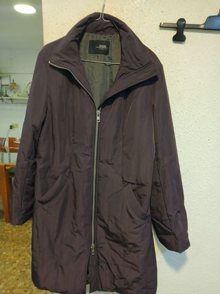 Abrigo marca Gerry Urban