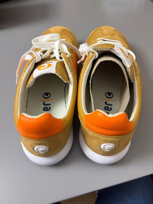 Zapatillas Camper Amarillas y Naranja