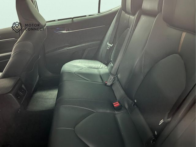 Toyota Camry 2.5 220H Luxury