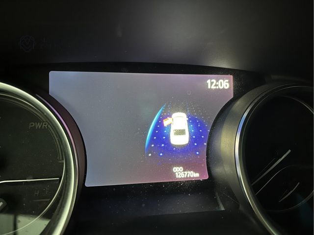 Toyota Camry 2.5 220H Luxury