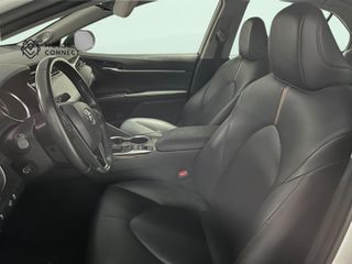 Toyota Camry 2.5 220H Luxury