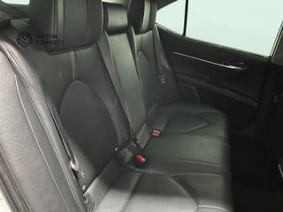 Toyota Camry 2.5 220H Luxury