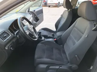 Volkswagen Golf Sport 2.0 TDI 140 CV