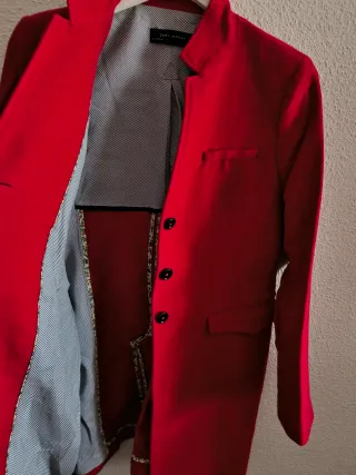 Abrigo Zara Rojo Mujer