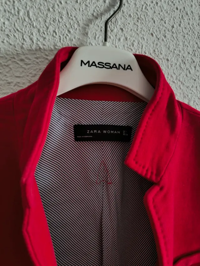 Abrigo Zara Rojo Mujer