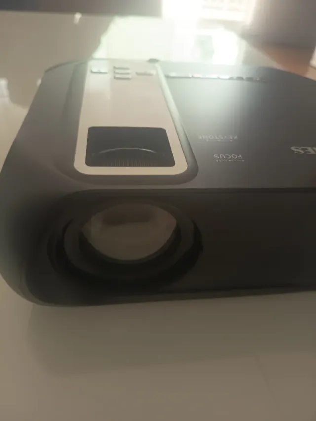 Proyector WINNES Negro