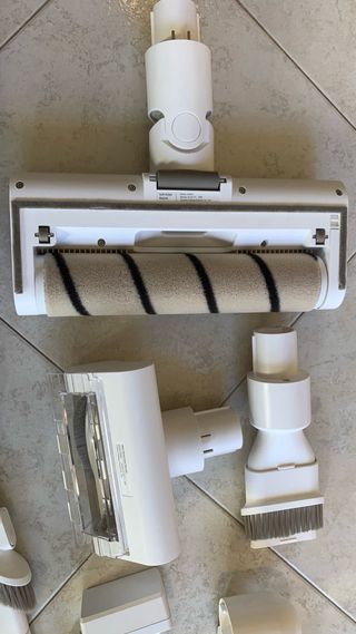 Aspirapolvere Dreame V10 Pro - 18 mesi garanzia