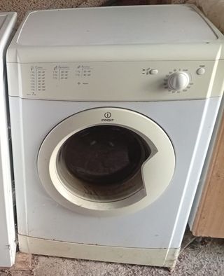 Secadora Evacuación INDESIT 7Kg