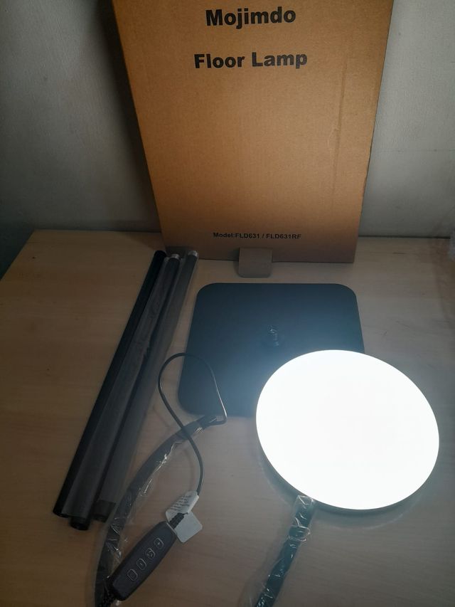 Lámpara de Pie Mojimdo Negra/Blanca