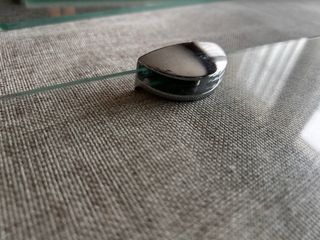 Scaffali galleggianti in vetro