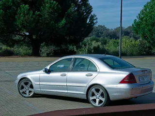 Mercedes-Benz Clase C 2002