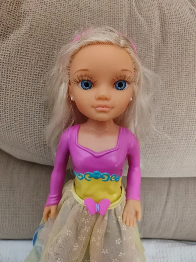 Nancy Princesa de las Hadas con Accesorios.