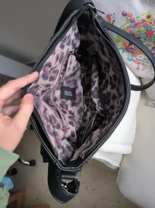 Bolso Misako Negro. Precio negociable