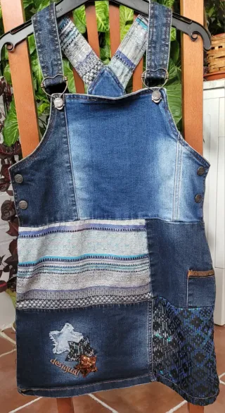 Falda vaquera niña Desigual patchwork. 10 años