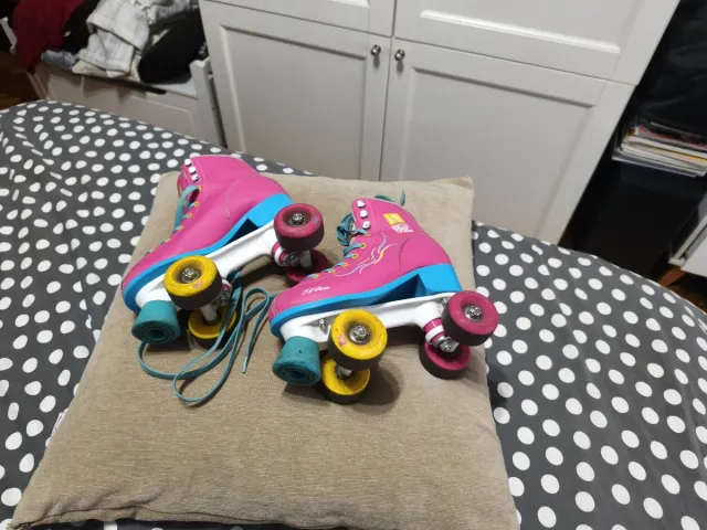 Patines rosas talla 36
