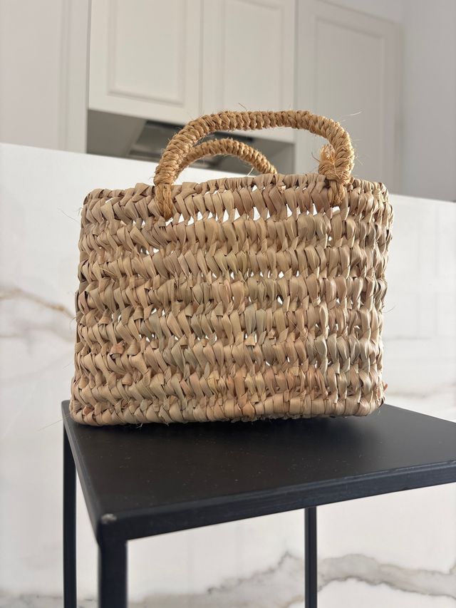 Bolso de rafia tejido a mano