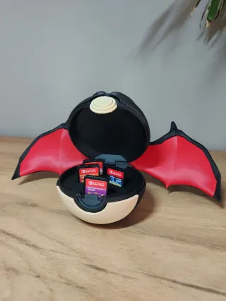 Shiny Charizard Ball - Nintendo Cartridge Holder