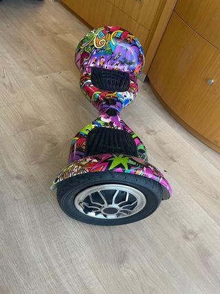 Hoverboard con diseño graffiti