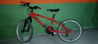 Bicicleta BTwin 20 Roja