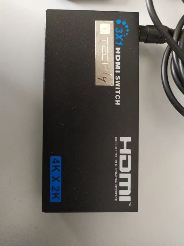 Switch HDMI 3 In 1 Out 4K Telecomando