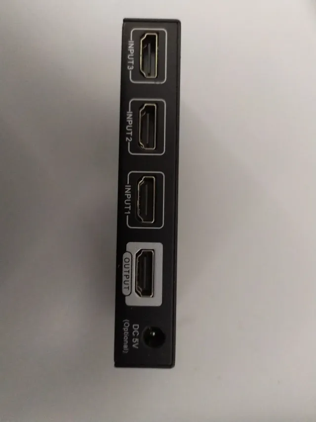 Switch HDMI 3 In 1 Out 4K Telecomando