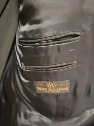 Traje de chaqueta azul marino,