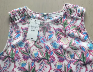 Blusa Sfera Estampada Talla L.