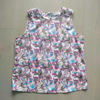 Blusa Sfera Estampada Talla L.