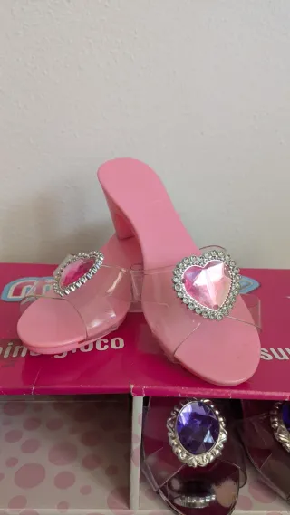 Tacchi da principessa per bambina