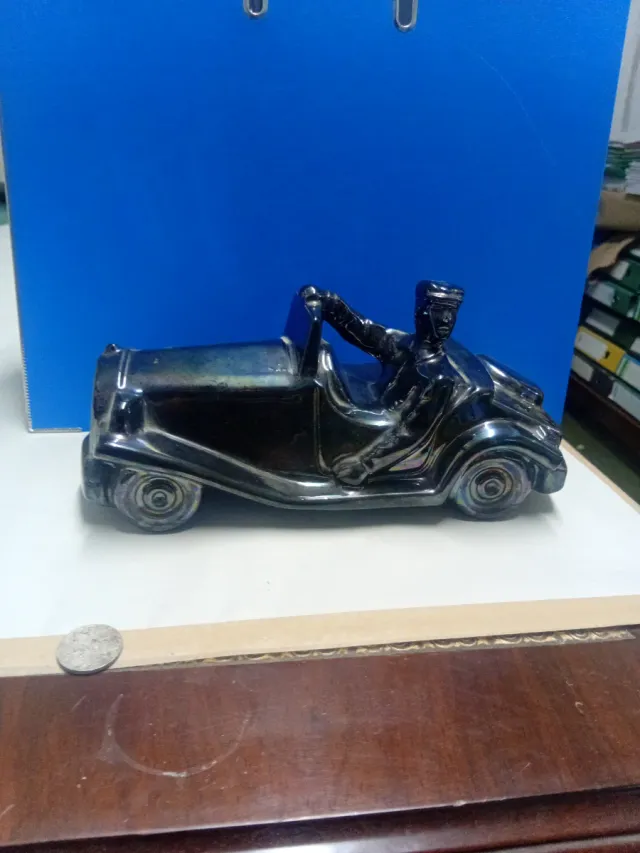 Coche miniatura conductor