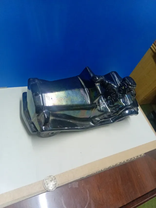 Coche miniatura conductor