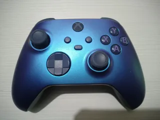 Controller Xbox Stellar Shift e Aqua Shift