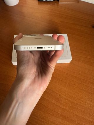 iPhone 13 128GB y Apple Watch Nike SE