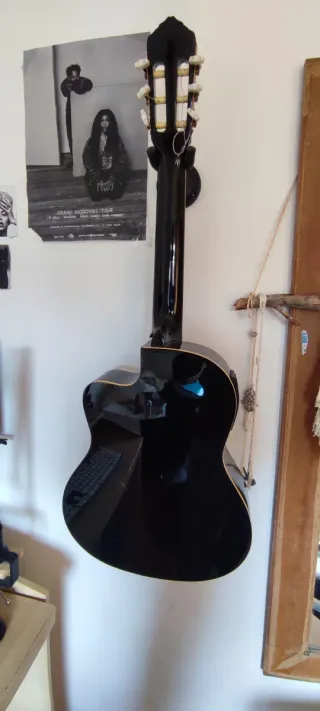 Guitarra Electroacústica Ortega