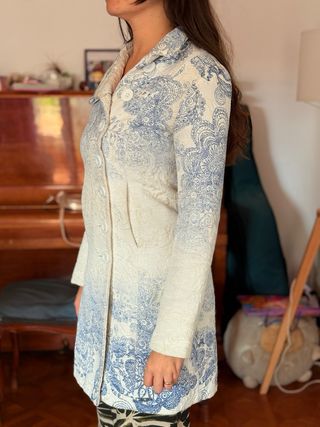 Abrigo Desigual Blanco y Azul Talla XS
