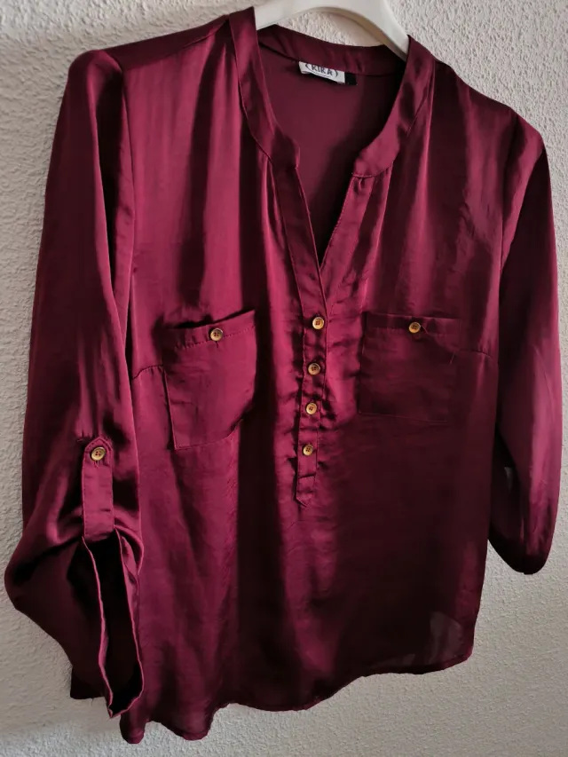 Camisa burdeos Kira