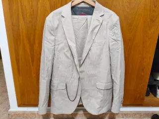 Traje de lino chaqueta y pantalón