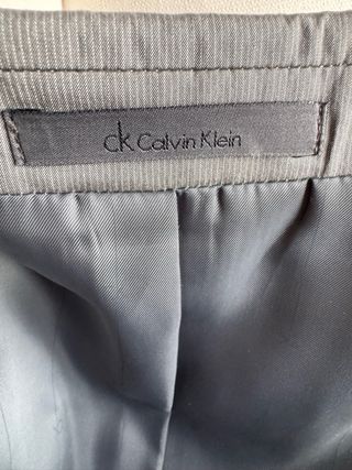 Traje Calvin Klein Gris