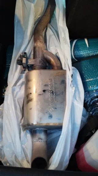 Silenciador con Válvula