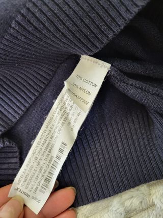 Jersey Cuello Alto Zara Azul Marino Talla M