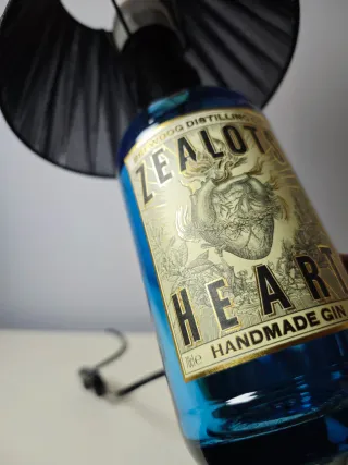 Lampada artigianale bottiglia Zealots Heart