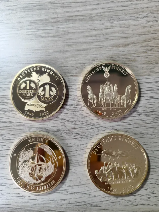 Lote 4 Medallas Alemania 30 y 70