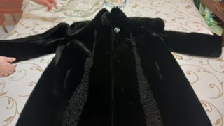 Abrigo piel muton y astracán negro